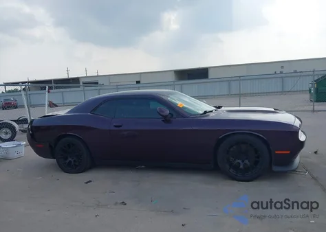 2021 Dodge Challenger R/T z USA, uszkodzony, nr VIN 2C3CDZBT2MH572917